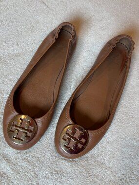 Tory Burch | Shoes | Tory Burch Gigi Pointy Toe Flats Sz6 | Poshmark